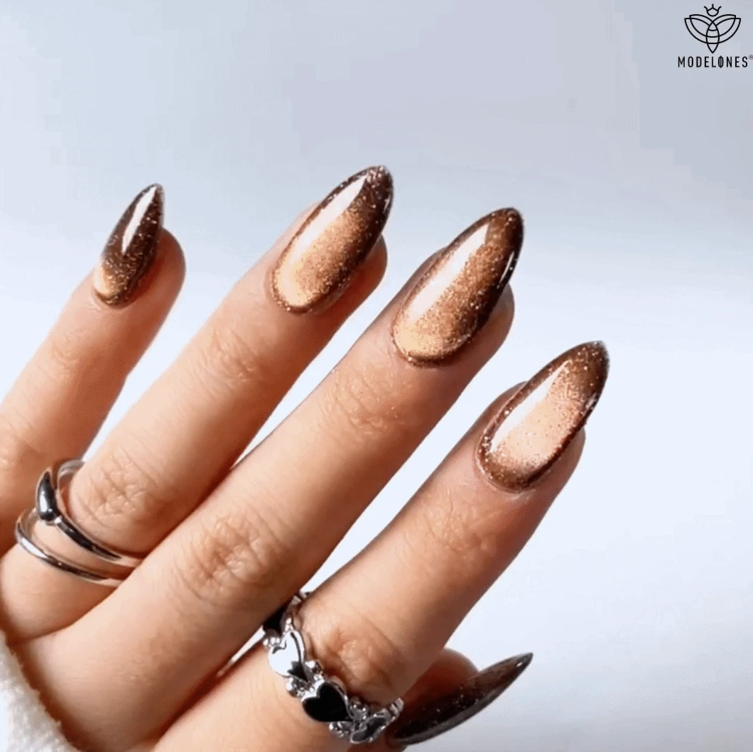 Amber Glitz - Modelones Gel Nail Polish Cat Eye Gel 15ml 4 Amber Glitz - Modelones Gel Nail Polish Cat Eye Gel 15ml - Image 2